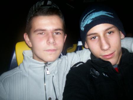 mon filleul seb et mon couz antho